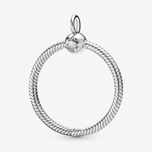 Charmsy Pandora Moments Medium O Srebrne | DM7256931